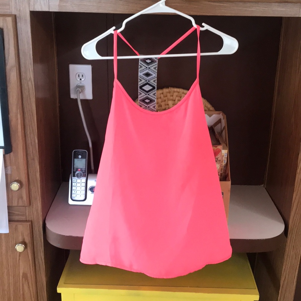Hot pink tank